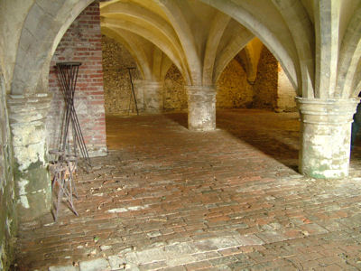 U Mottisfont cellar