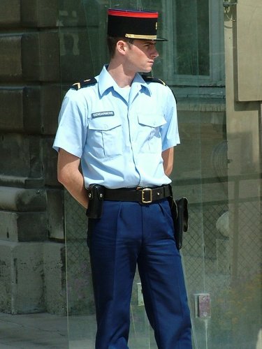 Cute Paris Gendarme.jpg