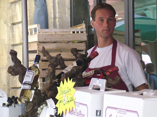 Cute Sarlat wine.jpg