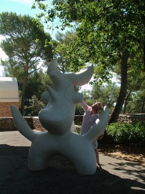 I G Statue.jpg