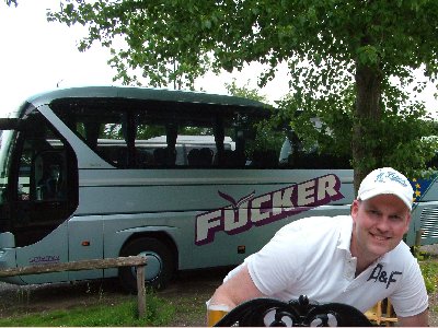 Q Fucker bus.jpg