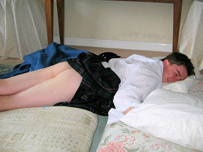 {short description of image}