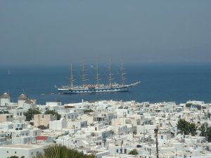 Cruise ship