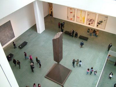 L Moma