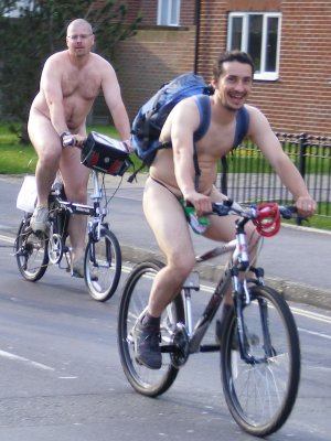 Naked cyclist zd