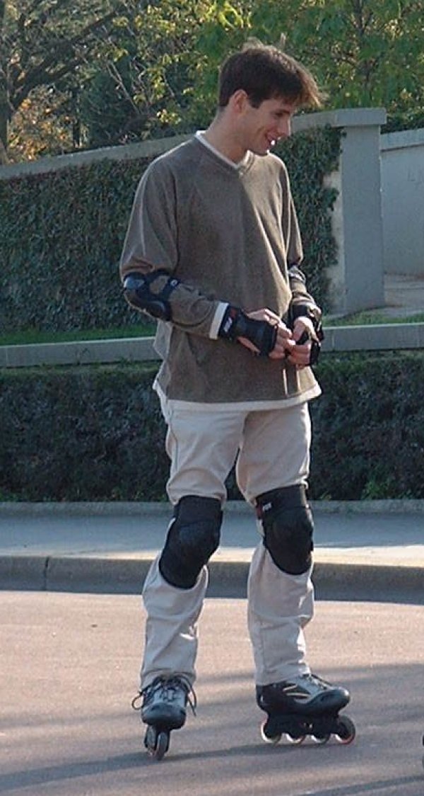 Roller guy